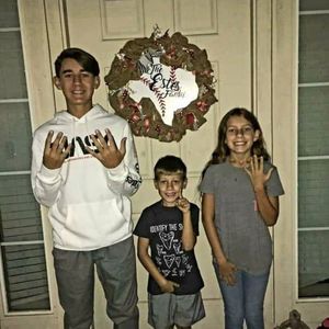 Meet your Posher, Josh